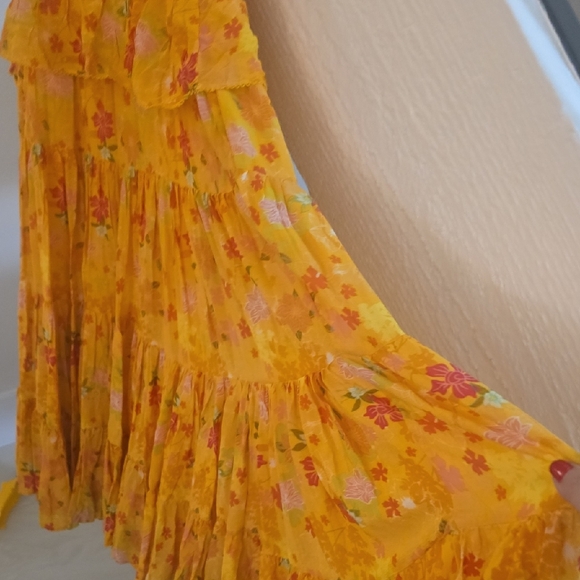 Disney Yellow Floral Maxi Dress - Picture 5 of 5